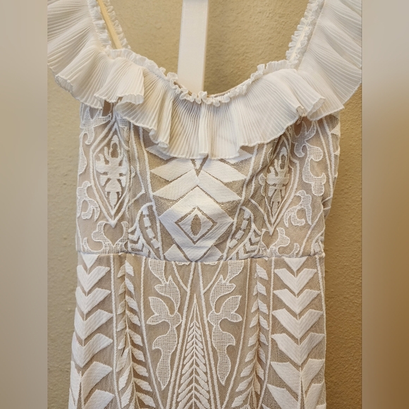 Strapless White Ruffled Lace Mini Dress - Picture 4 of 9